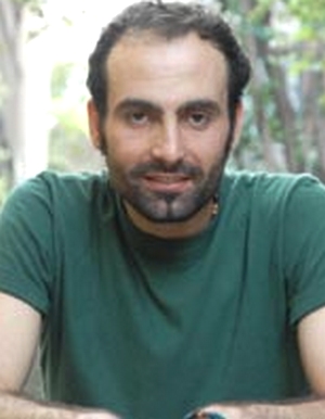 Tayfur Aydın; Bitlis, Türkiye doğumlu Türk senarist, yönetmen, görüntü yönetmeni