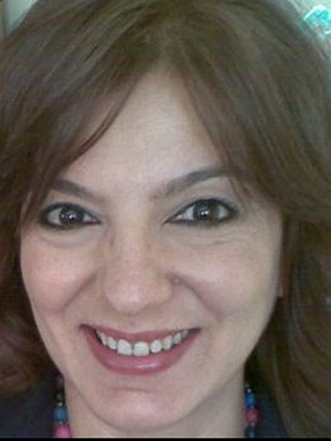 Funda Çetin; Konya, Türkiye doğumlu Türk senarist, ortak senarist, oyuncu