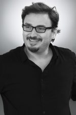 Kıvanç Baruönü; Zonguldak, Türkiye doğumlu Türk yönetmen, senarist, görsel efekt sorumlusu