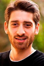 Bora Akkaş; İstanbul, Türkiye doğumlu Doğa Bora Akkaş olarak da bilinen Türk oyuncu, müzisyen