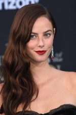 Kaya Scodelario; Haywards Heath,Sussex,İngiltere doğumlu Kaya Rose Humphrey olarak da bilinen İngiliz  oyuncu