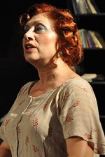 Perihan Tuna Eyupi; Üsküp, Kuzey Makedonya doğumlu Perihan Tuna olarak da bilinen Makedon oyuncu