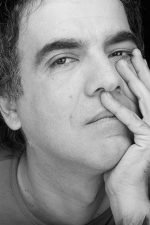 Levent Tülek; İstanbul, Türkiye doğumlu Türk oyuncu