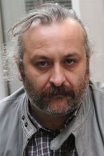 Onur Ünlü; İzmit, Kocaeli, Türkiye doğumlu Türk senarist, yönetmen, yaratıcı