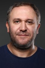 İsmail Karagöz; İstanbul, Türkiye doğumlu Türk oyuncu