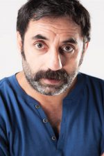 Nazmi Kırık; Diyarbakır, Türkiye doğumlu Türk oyuncu, yönetmen