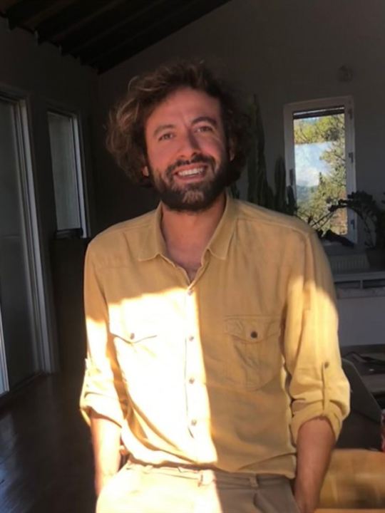 Burak Aydın; Erzurum, Türkiye doğumlu Türk görüntü yönetmeni