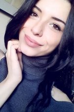 Aleyna Eroğlu; İstanbul, Türkiye doğumlu Türk oyuncu