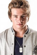 Doruk Özdemir; Türk oyuncu