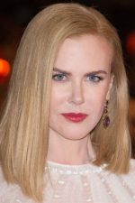 Nicole Kidman; Honolulu, Hawaii, ABD doğumlu Nicole Mary Kidman olarak da bilinen Avustralyalı oyuncu, yapımcı, idari yapımcı