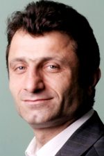 İsrafil Köse; Borçka, Artvin, Türkiye doğumlu Türk oyuncu