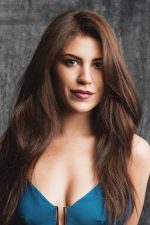 Yağmur Ünal; İstanbul, Türkiye doğumlu Türk yapımcı, oyuncu