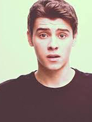 Uğur Kurul; İstanbul, Türkiye doğumlu Türk oyuncu