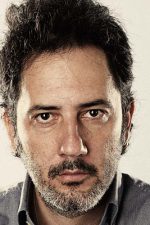 Cenk Durmazel; İstanbul, Türkiye doğumlu Türk oyuncu