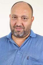 Tevfik İnceoğlu; İstanbul, Türkiye doğumlu Türk oyuncu