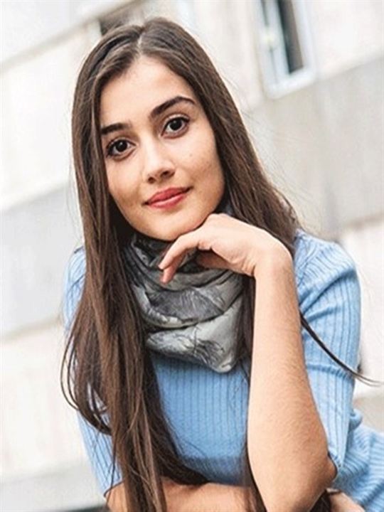 Sevda Erginci; İstanbul, Türkiye doğumlu Türk oyuncu