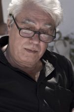 Zeki Ökten; İstanbul, Türkiye doğumlu Türk yönetmen, senarist, yardımcı yönetmen