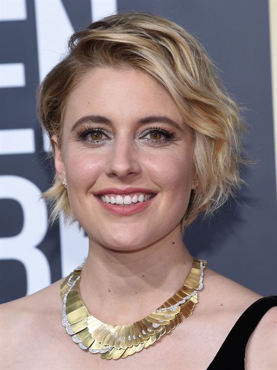 Greta Gerwig; Sacramento, Kaliforniya, ABD doğumlu Greta Celeste Gerwig olarak da bilinen Amerikalı oyuncu, senarist, yönetmen
