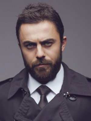 Eren Hacısalihoğlu; Trabzon, Türkiye doğumlu Türk oyuncu