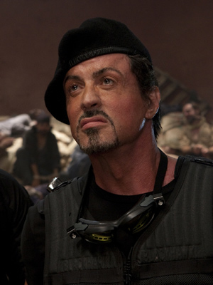 Sylvester Stallone; Hell's Kitchen, Manhattan, New York City, New York, ABD doğumlu Michael Sylvester Gardenzio Stallone, Sly, The Italian Stallion olarak da bilinen Amerikalı oyuncu, senarist, yönetmen