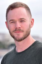 Aaron Ashmore; Richmond,Britanya Kolumbiyası,Kanada doğumlu Aaron Richard Ashmore olarak da bilinen Kanadalı oyuncu