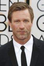 Aaron Eckhart; Cupertino, Santa Clara, Kaliforniya, ABD doğumlu Aaron Edward Eckhart olarak da bilinen Amerikalı oyuncu, ortak yapımcı, uygulayıcı yapımcı