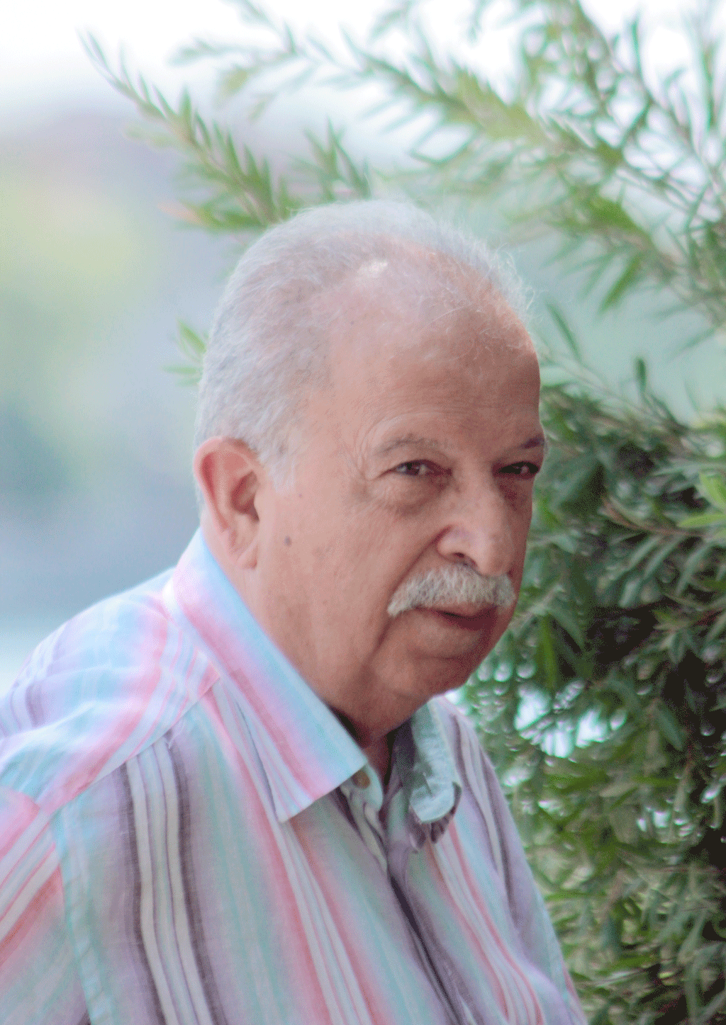 Abdurrahman Keskiner; Osmaniye, Türkiye doğumlu Türk yapımcı, yönetmen