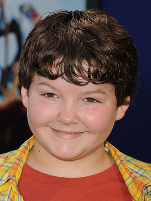 Aedin Mincks; Georgia, ABD doğumlu Amerikalı komedyen oyuncu, seslendirme sanatçısı