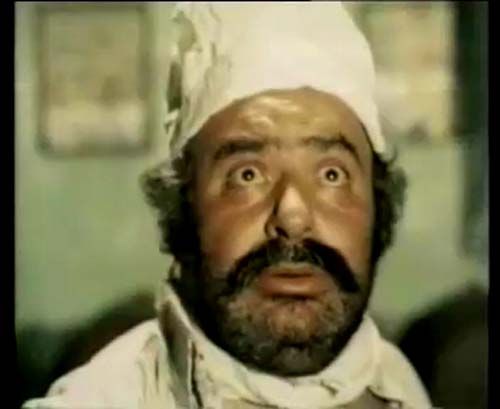 Ahmet Kostarika; İstanbul, Türkiye doğumlu Türk oyuncu