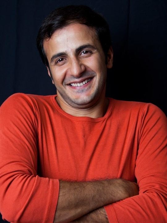 Ahmet Sarsılmaz; Türk oyuncu