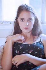 Alexa Nikolas; Chicago, Illinois, ABD doğumlu Amerikalı oyuncu