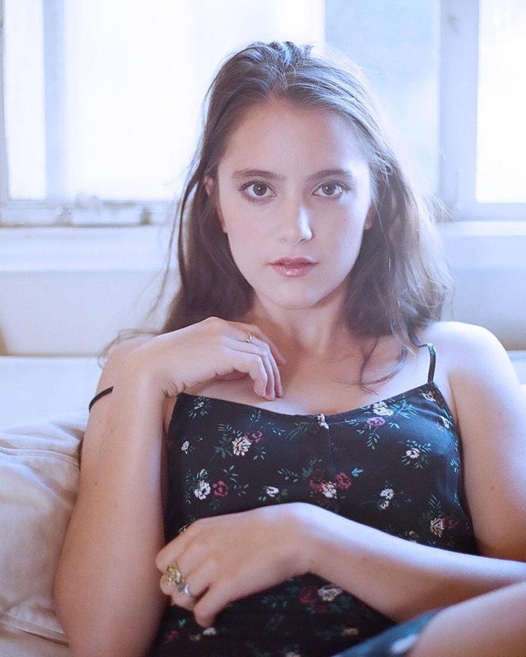 Alexa Nikolas; Chicago, Illinois, ABD doğumlu Amerikalı oyuncu