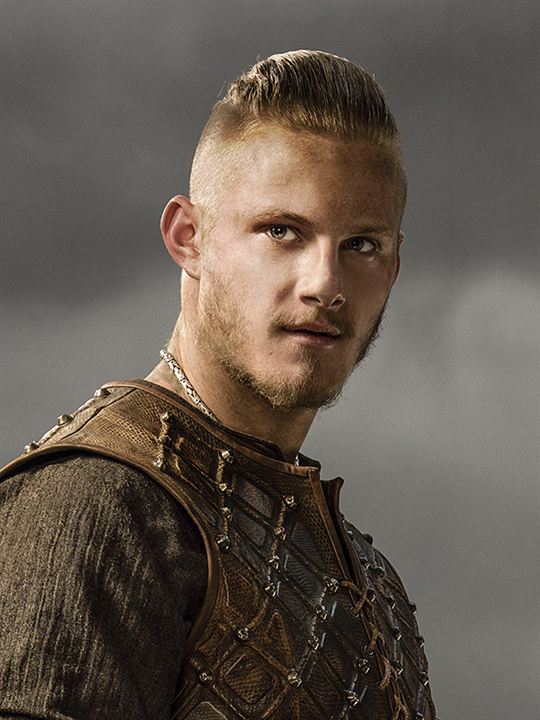 Alexander Ludwig; Vancouver,Britanya Kolumbiyası,Kanada doğumlu Kanadalı  oyuncu