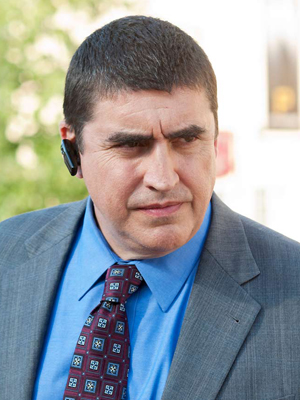 Alfred Molina; Paddington,Londra,İngiltere doğumlu Alfredo Molina olarak da bilinen İngiliz oyuncu