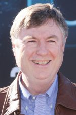 Andrew Wight; Avustralya doğumlu Avustralyalı yapımcı, senarist, görüntü yönetmeni, yazar