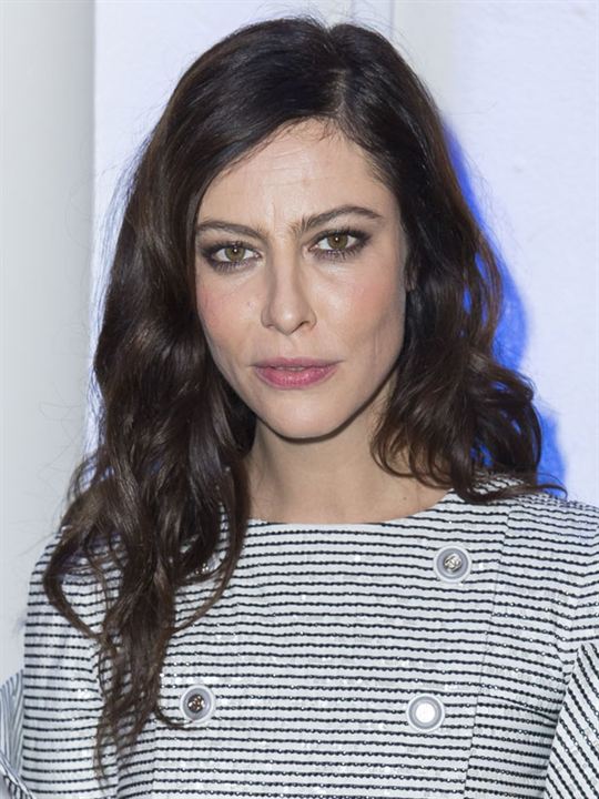 Anna Mouglalis; Nantes, Loire-Atlantique, Fransa doğumlu Fransız manken, oyuncu