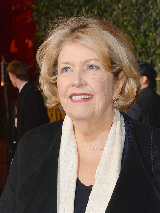 Anne Reid; Newcastle upon Tyne,Tyne ve Wear,İngiltere doğumlu İngiliz  oyuncu