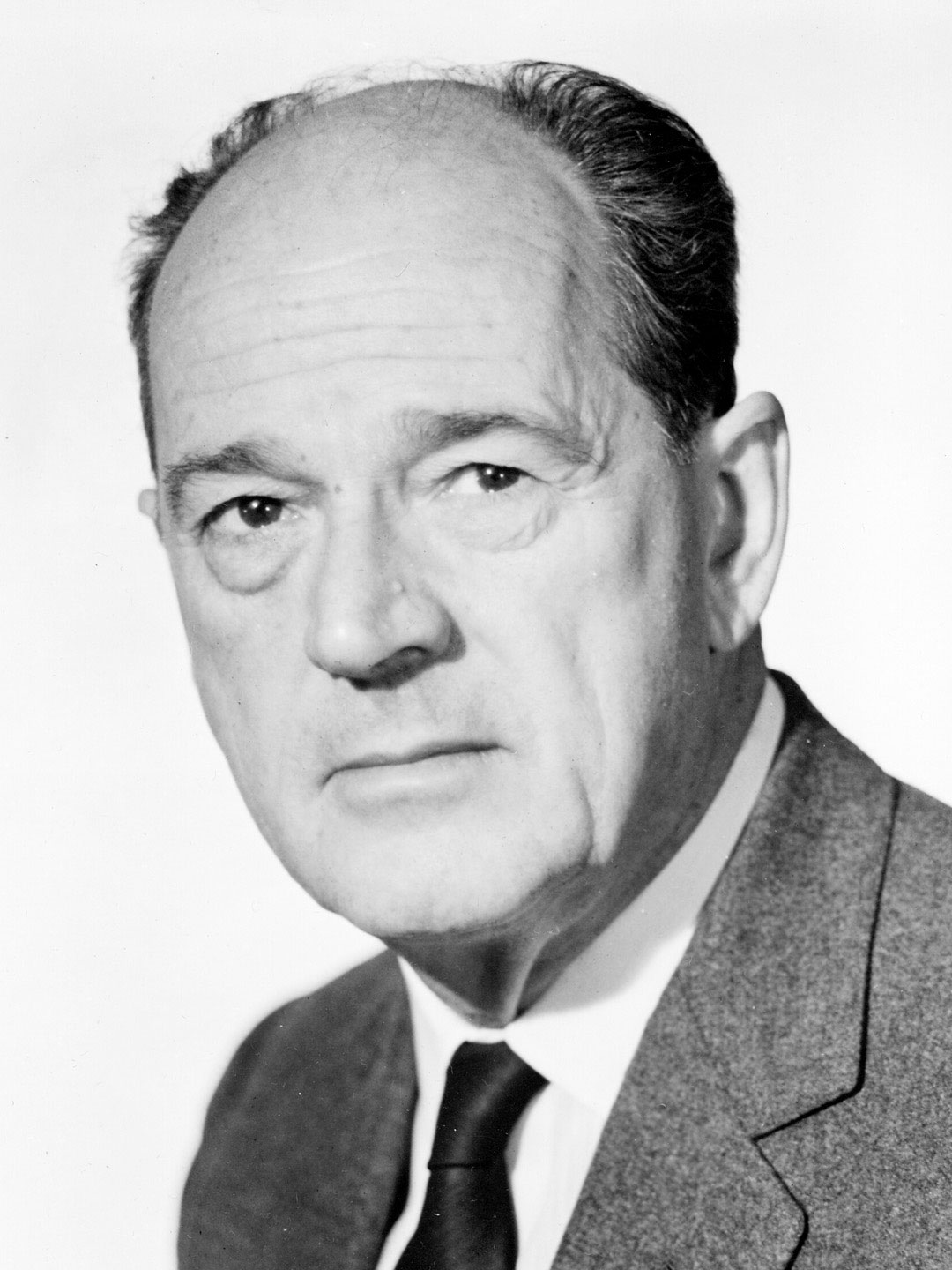 Anthony Mann; San Diego, Kaliforniya, ABD doğumlu Emil Anton Bundesmann olarak da bilinen Amerikalı yönetmen, oyuncu yönetmeni