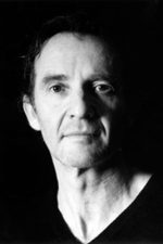 Anton Lesser; Birmingham,Batı Midlands,İngiltere doğumlu İngiliz  oyuncu