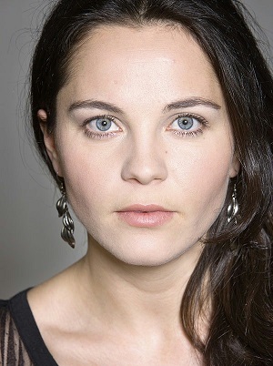 Tülin Özen; İskenderun, Hatay, Türkiye doğumlu Türk oyuncu, ortak yapımcı