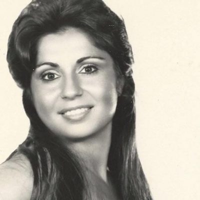 Asu Maralman; Bakırköy, İstanbul, Türkiye doğumlu Türk oyuncu, müzisyen