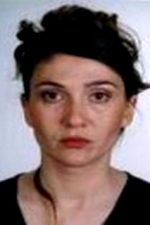 Asuman Çakır; Antalya, Türkiye doğumlu Türk oyuncu