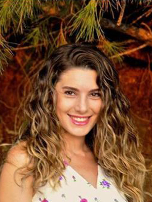 Bahar Yanılmaz; Rize, Türkiye doğumlu Türk oyuncu