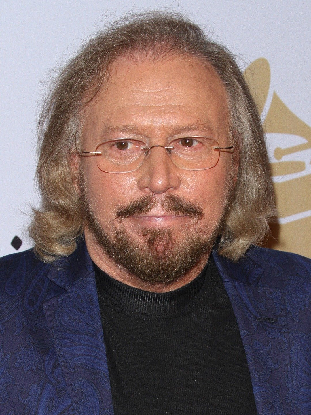 Barry Gibb; Douglas,Man Adası doğumlu İngilizşarkıcı, söz yazarıbesteci, oyuncu, yapımcı