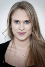 Begüm Öner; Almanya doğumlu Türk oyuncu