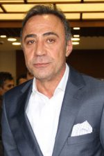 Berhan Şimşek; Bayburt, Türkiye doğumlu Türk oyuncu, yönetmen