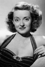 Bette Davis; Lowell, Middlesex, Massachusetts, ABD doğumlu Ruth Elizabeth Davis olarak da bilinen Amerikalı oyuncu