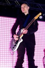 Billy Corgan; Amerikalı söz yazarı besteci, oyuncu