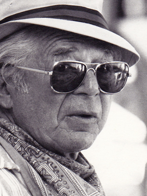 Billy Wilder; Sucha Beskidzka, Polonya doğumlu Samuel Wilder, Billie Wilder olarak da bilinen Amerikalı senarist, yönetmen, yapımcı