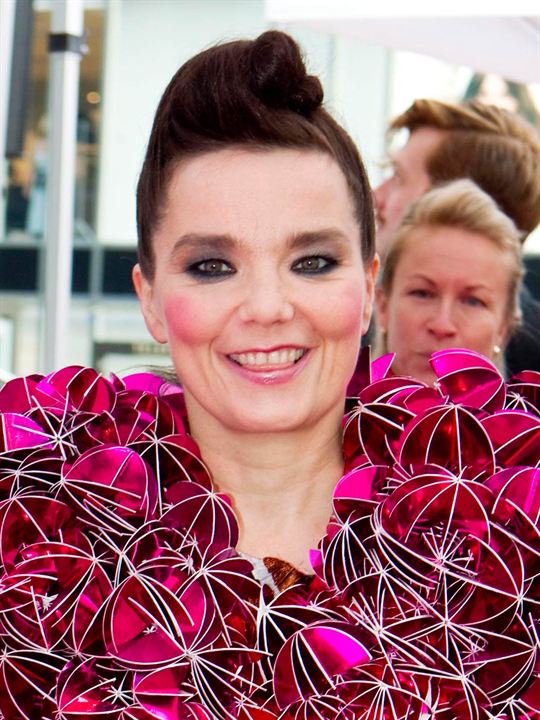 Björk; Reykjavik,İzlanda doğumlu Björk Gudmundsdottir olarak da bilinen İzlandalı  oyuncu, besteci